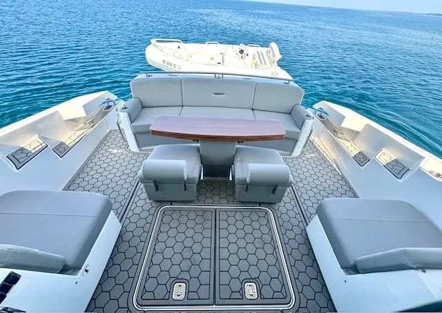 Sneezy Yacht Photos Pics Cockpit Looking Aft