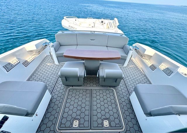 2017 Tiara Yachts 53 