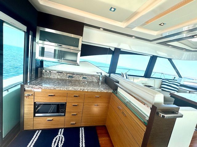 2017 Tiara Yachts 53 