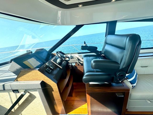 2017 Tiara Yachts 53 