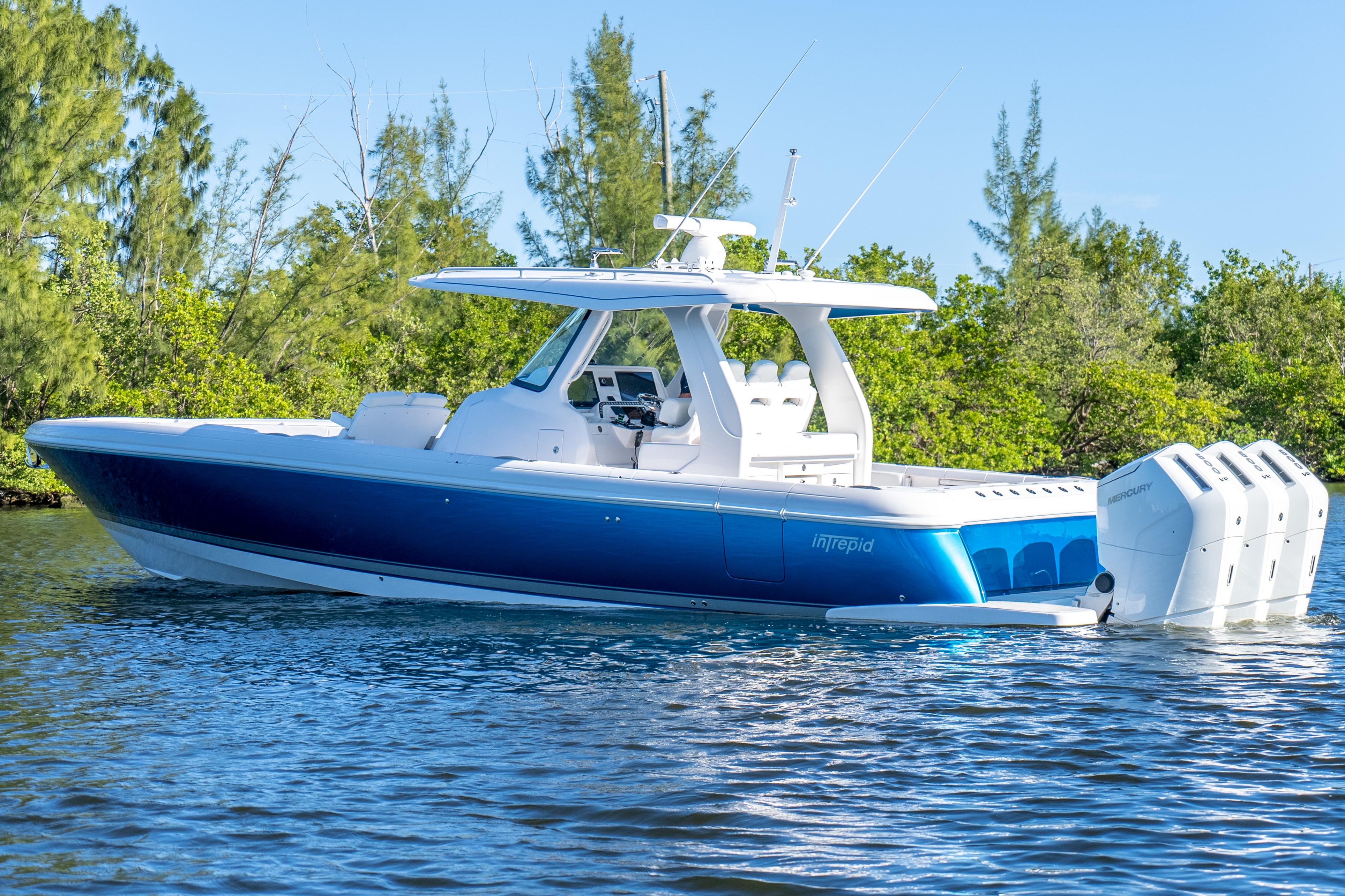 2023 Intrepid 427 Nomad FE Center Console for sale - YachtWorld