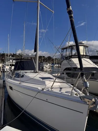 Hummingbird Yacht Photos Pics 