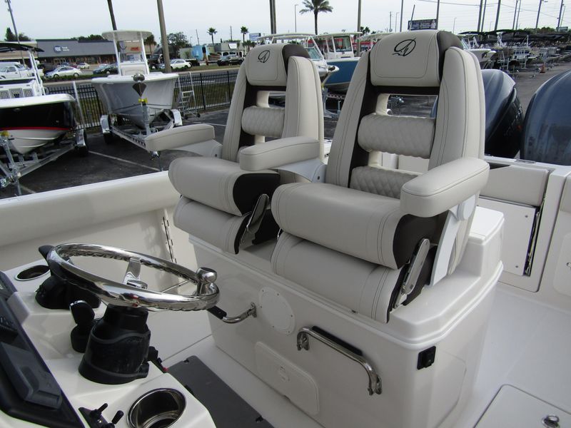 2023 Sailfish 272 CC