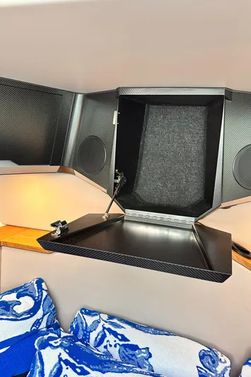  Yacht Photos Pics SAY 42