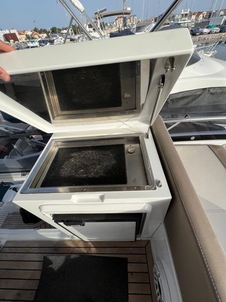2019 Galeon 420 Fly