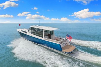 Yacht