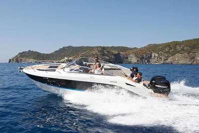 2025 Quicksilver Activ 805 Cruiser