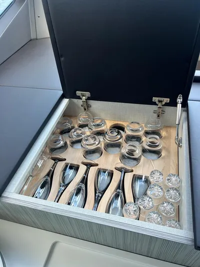  Yacht Photos Pics Built-in glassware storage on 2019 Azimut 60 Flybridge yacht.