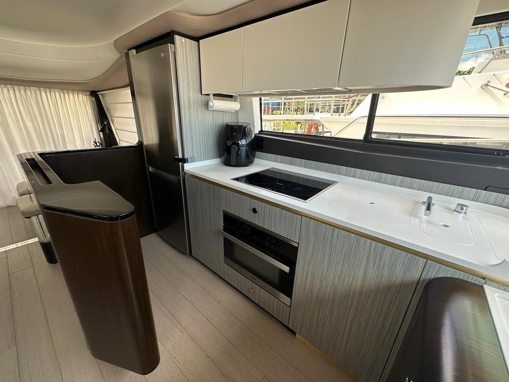 2019 Azimut 60 