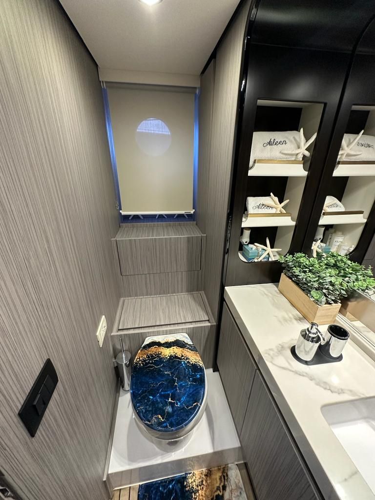 2019 Azimut 60 