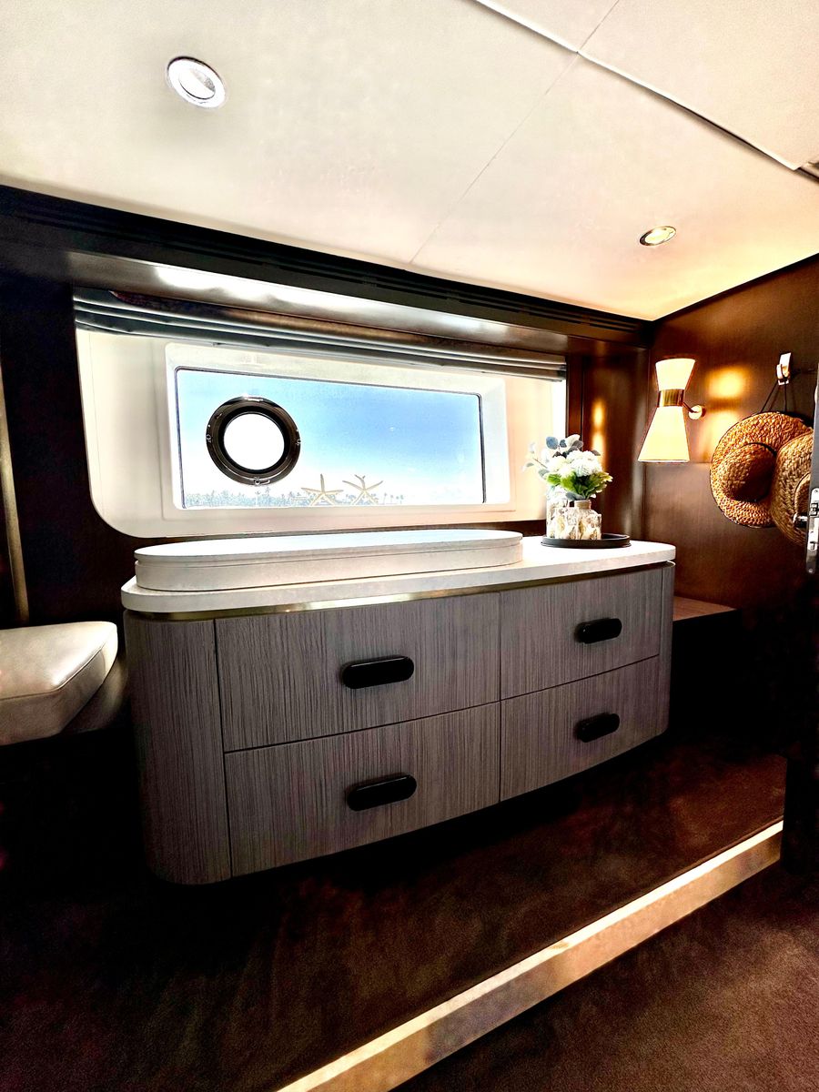 2019 Azimut 60 