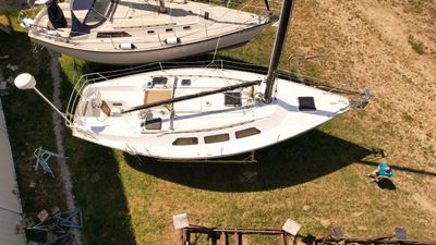 1984 Freedom Cat sloop 32