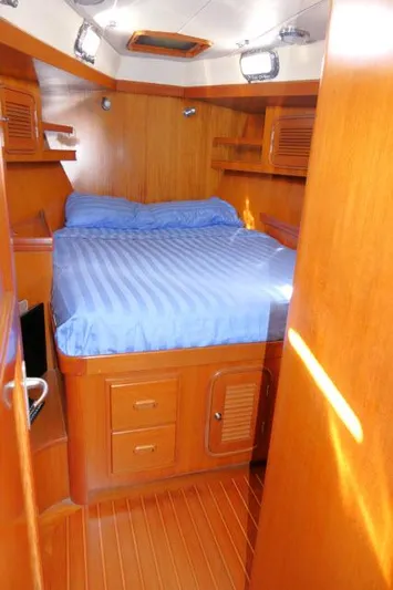 Peregrine Yacht Photos Pics 