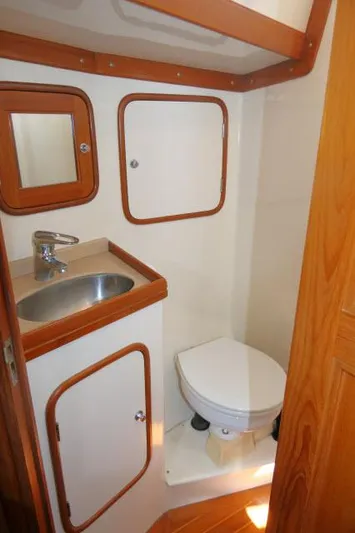 Peregrine Yacht Photos Pics 