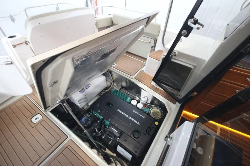 Patrick Mcginty Yacht Photos Pics Engine compartment of 2022 Ranger Tugs R-29 Sedan Luxury Edition boat.