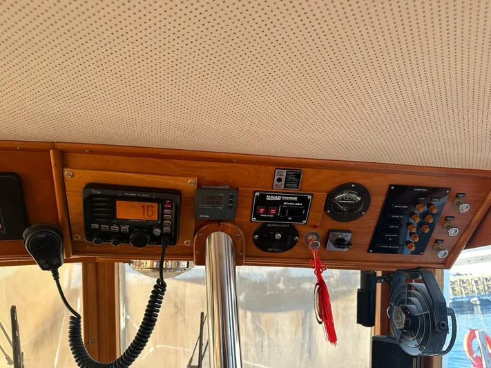 Blue Moon Yacht Photos Pics 