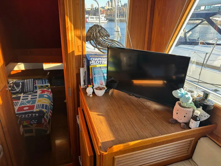 Blue Moon Yacht Photos Pics 