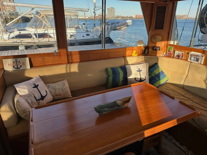 Blue Moon Yacht Photos Pics 