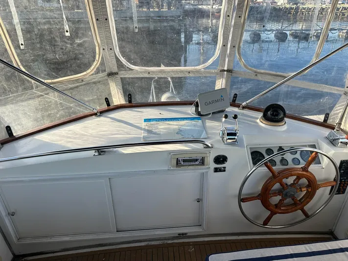 Blue Moon Yacht Photos Pics 