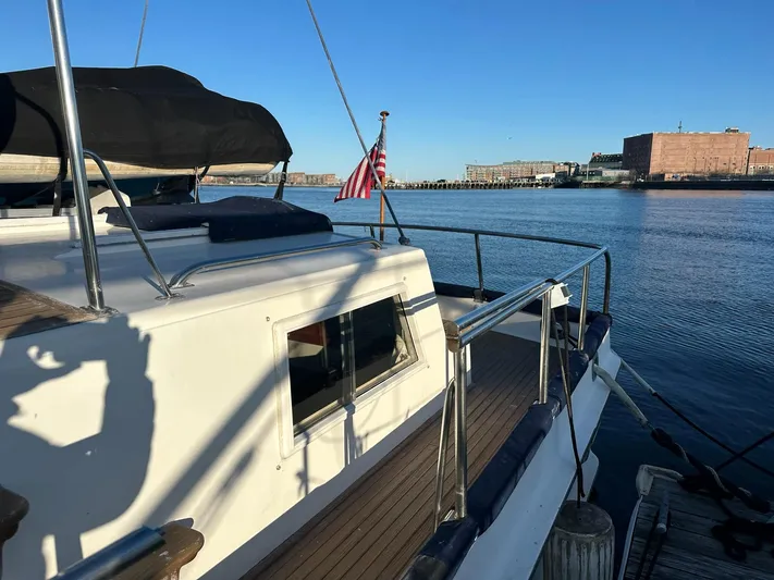 Blue Moon Yacht Photos Pics 