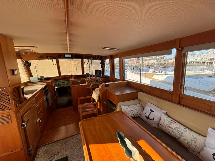 Blue Moon Yacht Photos Pics 