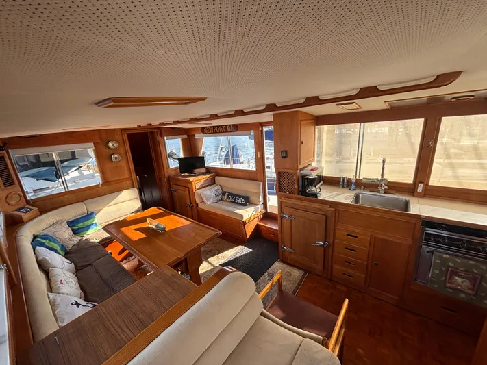 Blue Moon Yacht Photos Pics 