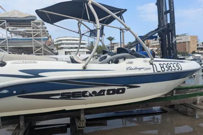 2000 Sea-Doo Challenger 2000