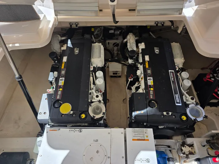 Faithful Yacht Photos Pics 