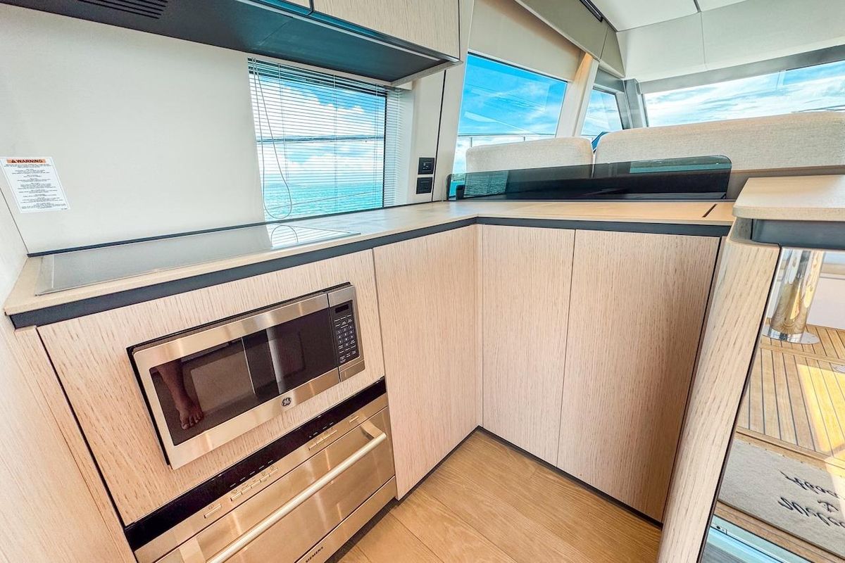 2024 Ferretti Yachts 58 