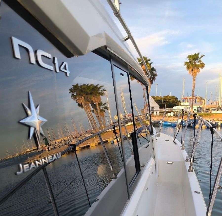 2017 Jeanneau 45 