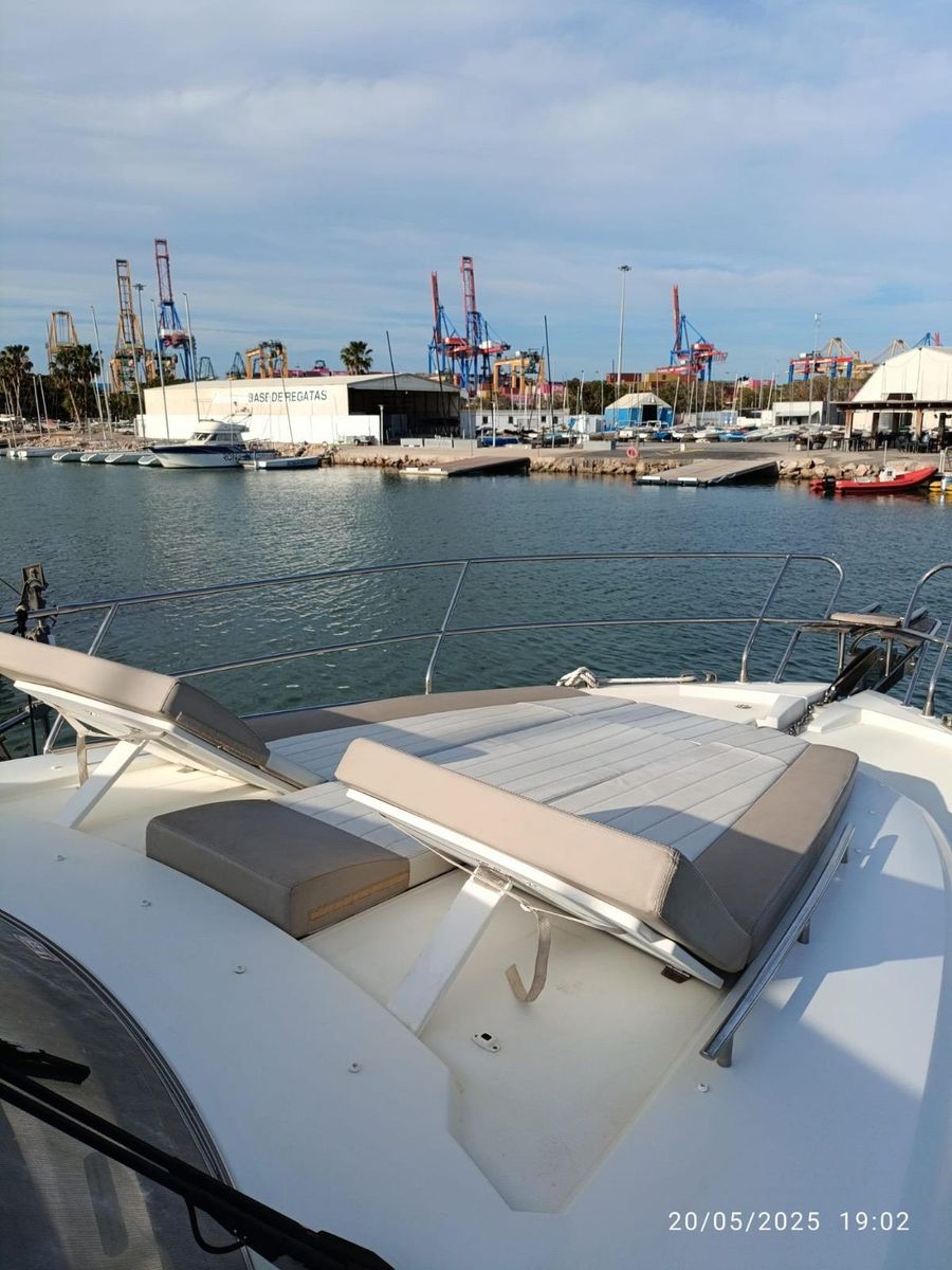 2017 Jeanneau 45 