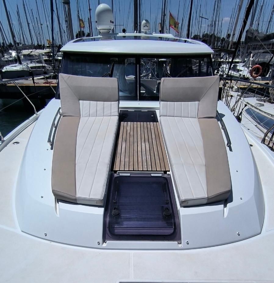 2017 Jeanneau 45 