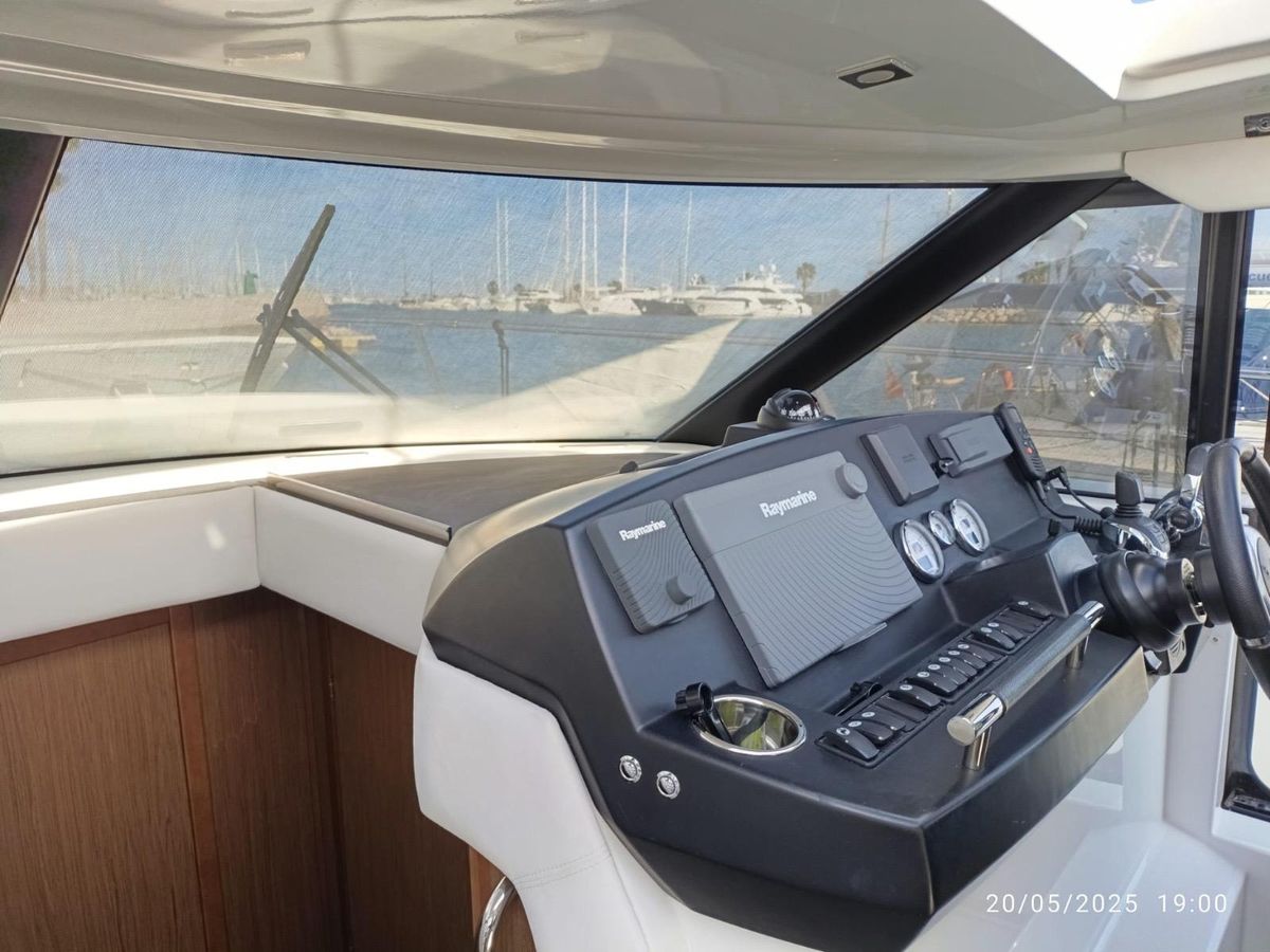 2017 Jeanneau 45 