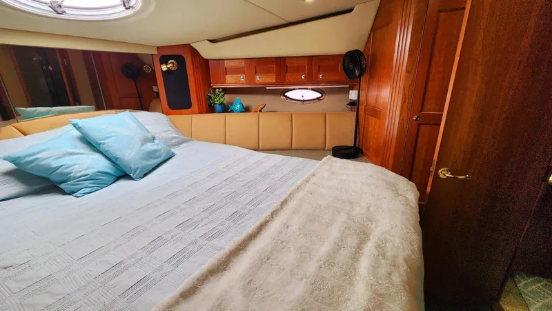 Knot Again Yacht Photos Pics 