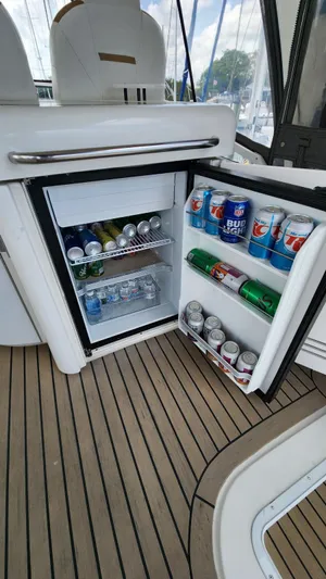 Knot Again Yacht Photos Pics 