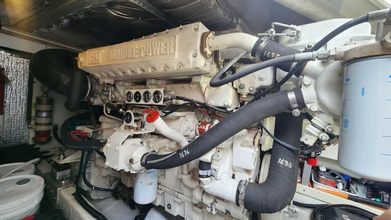 Knot Again Yacht Photos Pics 