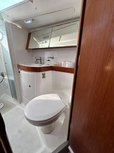 Shamrock Yacht Photos Pics 