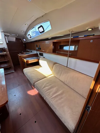 Shamrock Yacht Photos Pics 