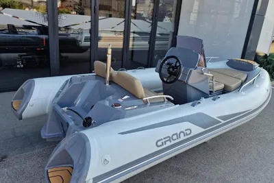 2025 Grand G420HGNF Arctic Gray