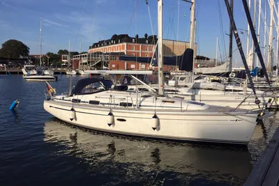 2006 Bavaria 37 Cruiser