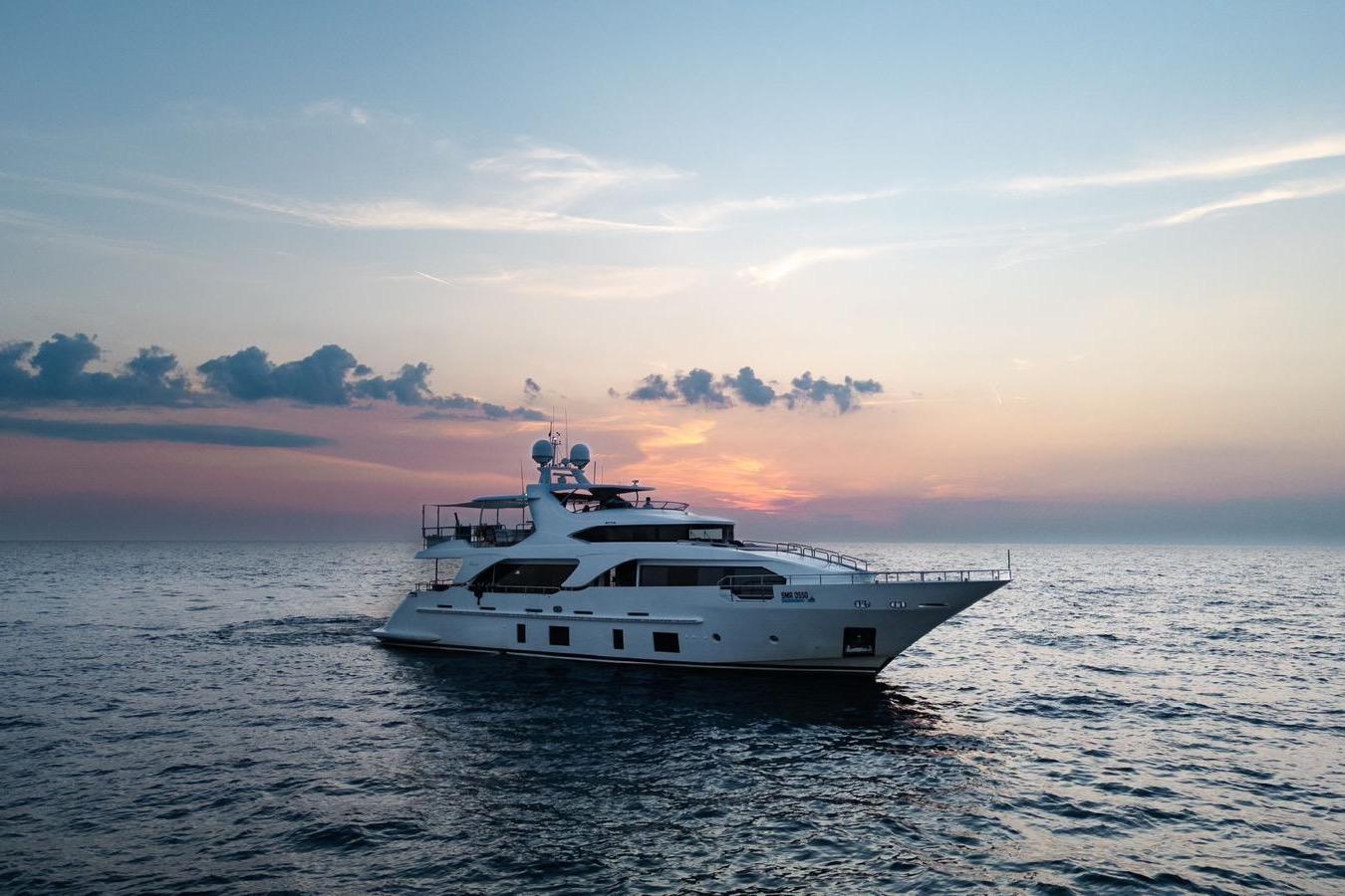 2013 Benetti Delfino 93