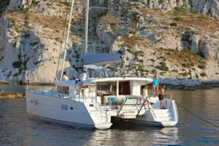 2011 Lagoon 400