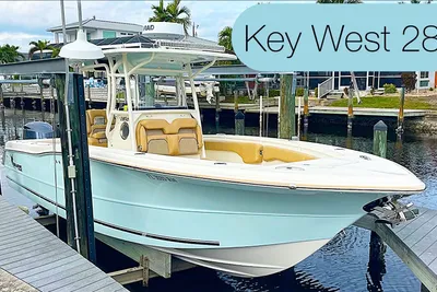 Key West Billistic 281 Center Console