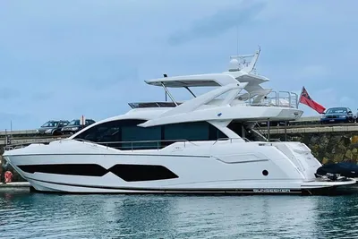 Sunseeker 76 Yacht