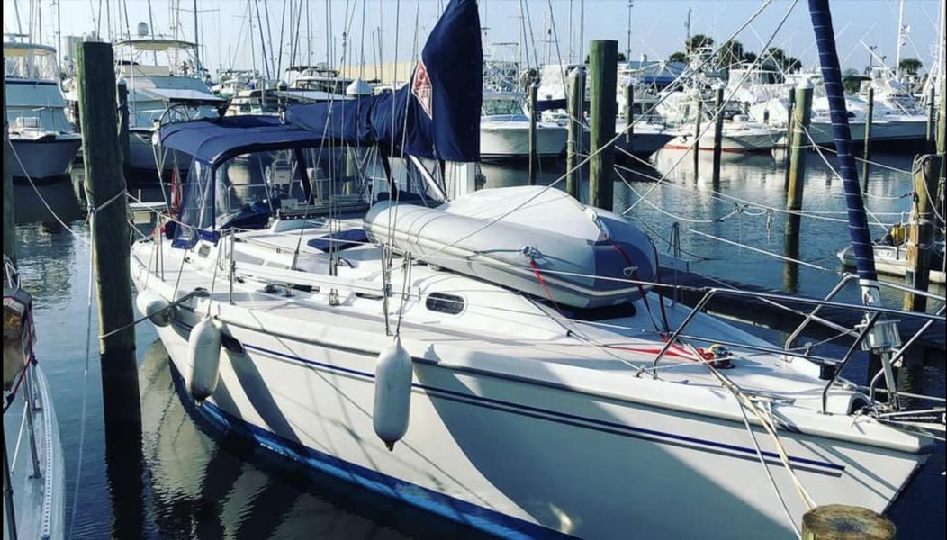 2003 Catalina 350