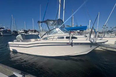 Grady-White Voyager 248