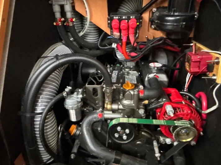 Statira Yacht Photos Pics 