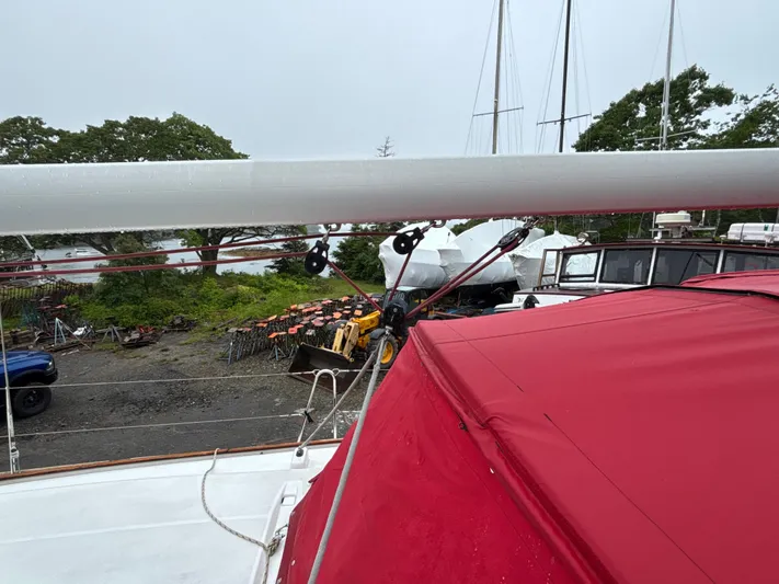 Statira Yacht Photos Pics 