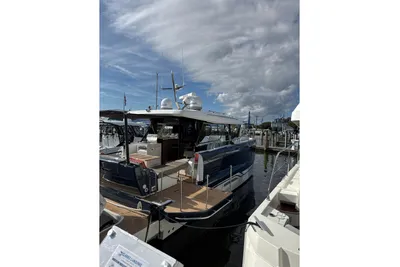 Wellcraft 435
