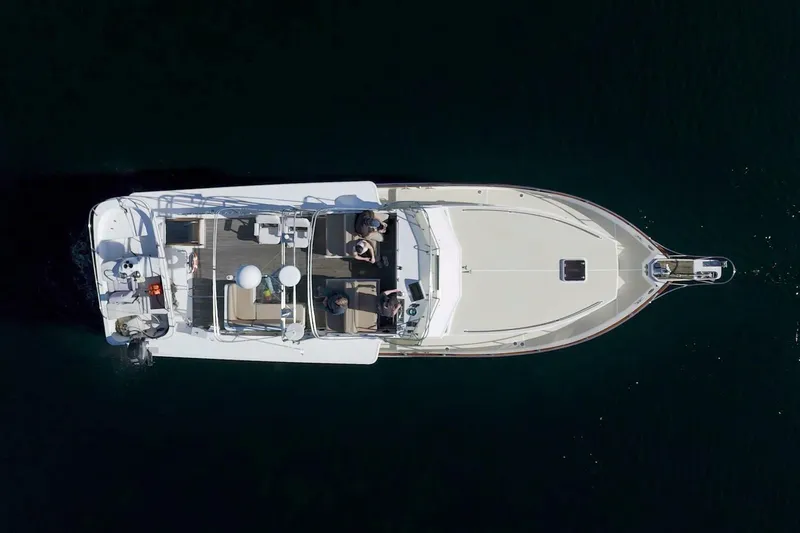 Magic Yacht Photos Pics 